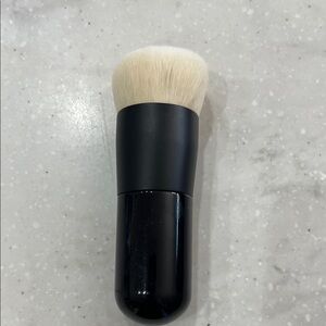 Westman Atelier Liquid Blender Brush